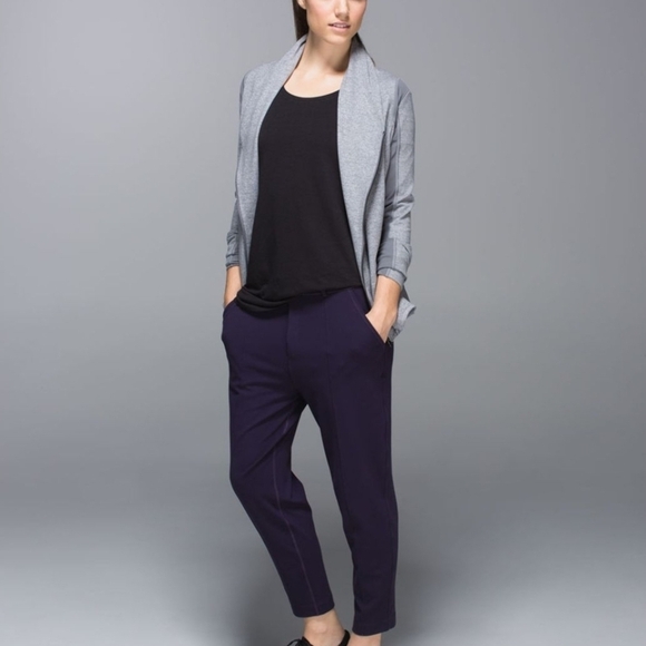 Rare Lululemon Exquisite Trouser CropShine Dot Black Grape W6E22S Wm Sz 8 2014 - Picture 1 of 11